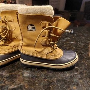 Womens Sorel Boots